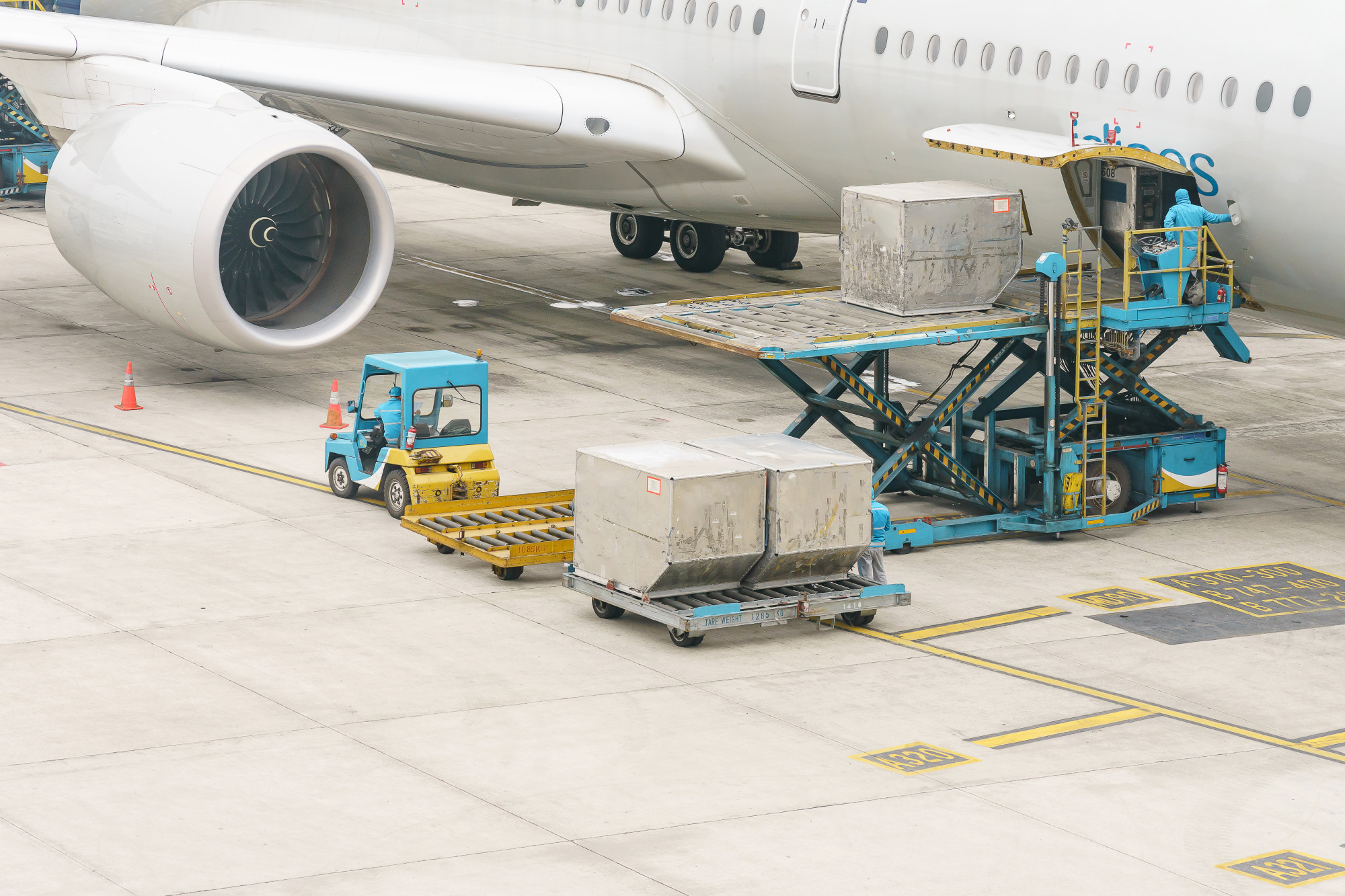 Loading platform of air freight to the aircraft. food for flight check-in services and equipment